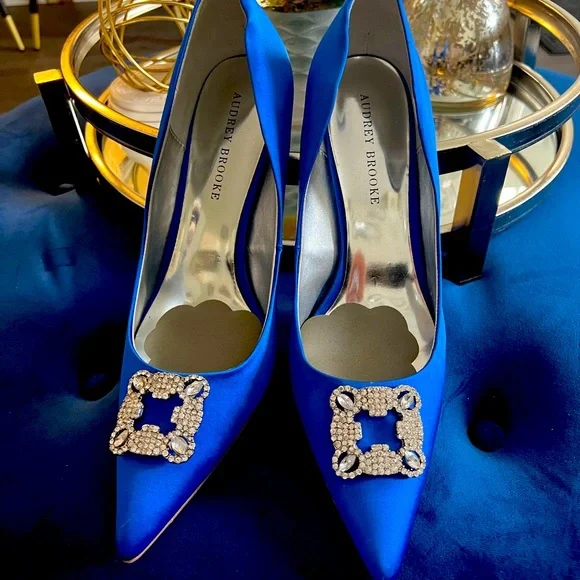 Royal blue pumps size 11 cheap